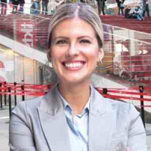 Joanne Von Furstenburg, Freelane Writer at New York Show Tickets